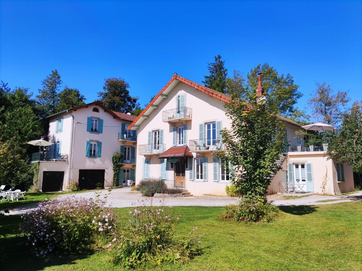 Villas-Du-Lac Appartements De Vacances Et Espace Spa Prive Клерво-ле-Лак Экстерьер фото