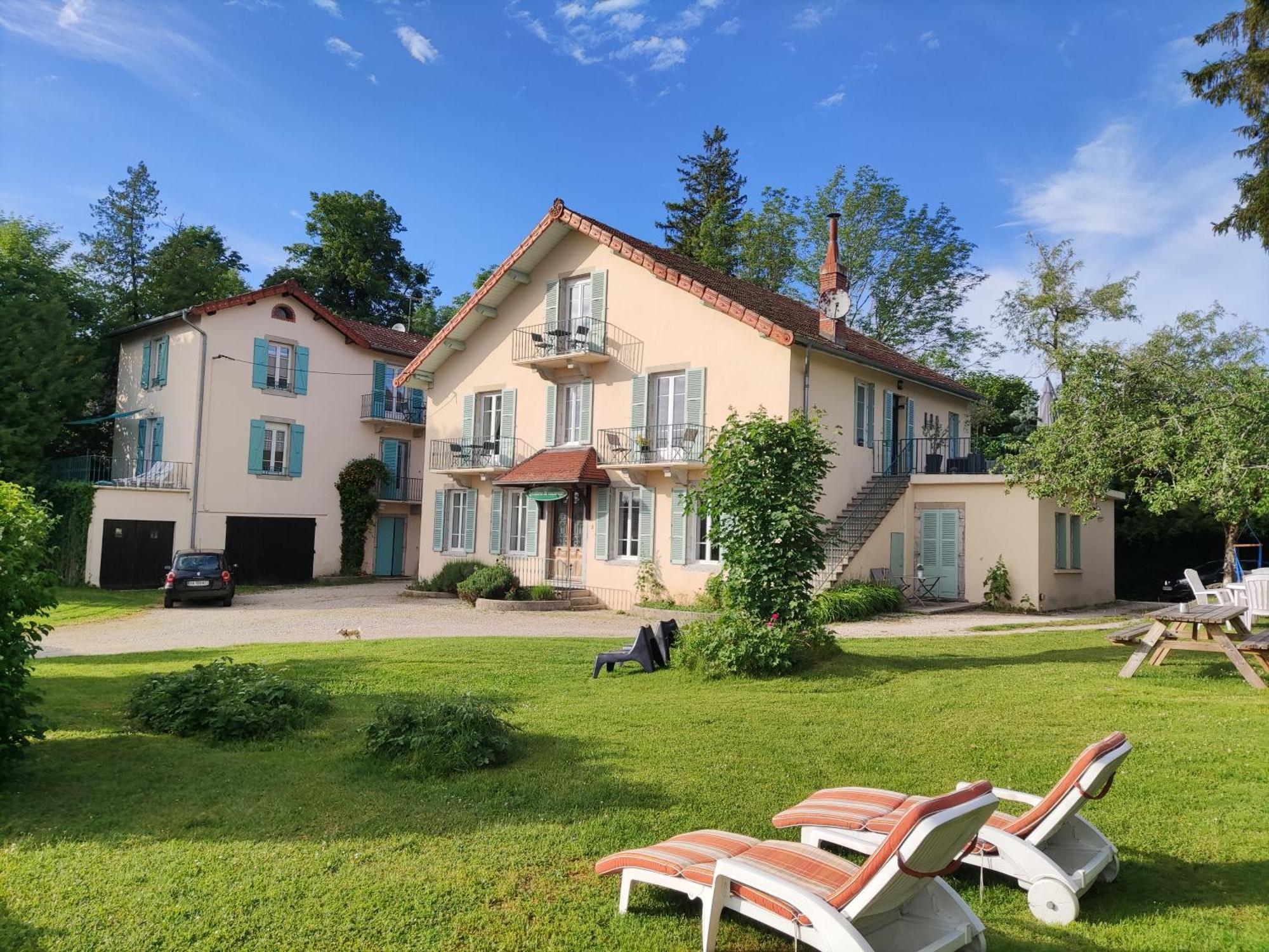 Villas-Du-Lac Appartements De Vacances Et Espace Spa Prive Клерво-ле-Лак Экстерьер фото