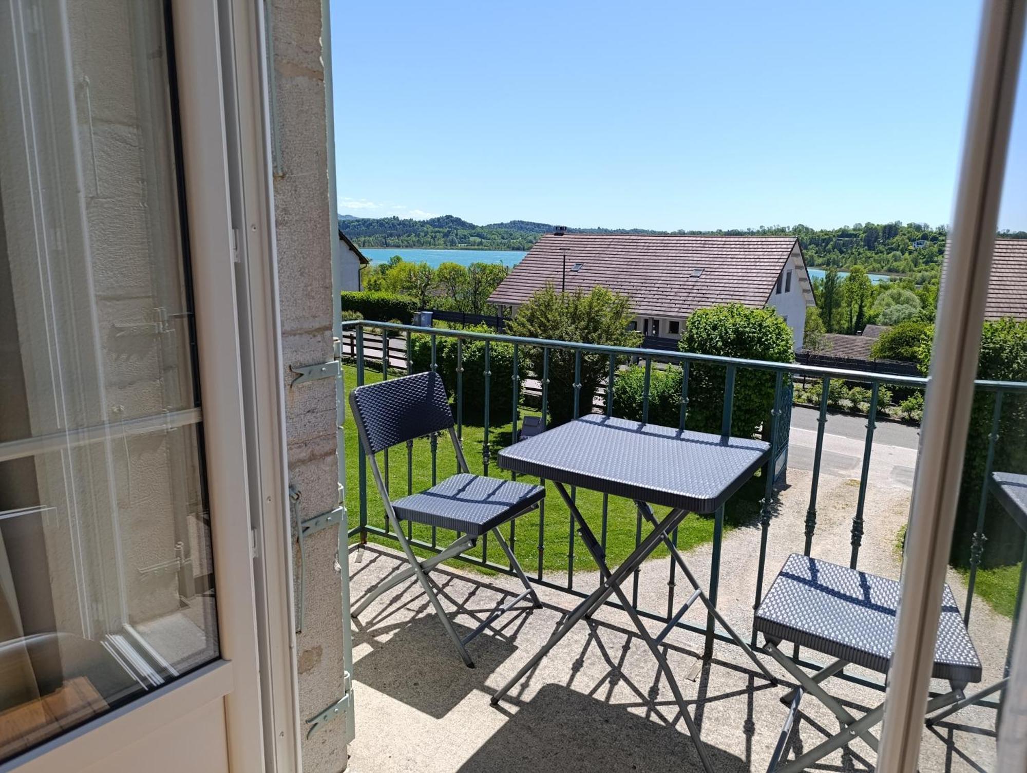 Villas-Du-Lac Appartements De Vacances Et Espace Spa Prive Клерво-ле-Лак Экстерьер фото